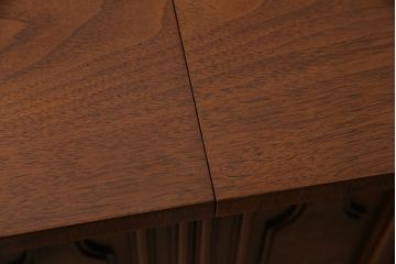 中古　DREXEL HERITAGE(ドレクセルヘリテイジ)　FRANCESCA(フランチェスカ)シリーズ　拡張式の天板が付いたサイドボード(サーバー、カウンター、収納棚)(R-047116)