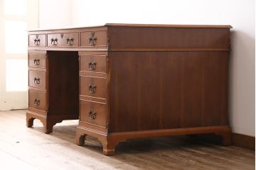 イギリスアンティーク　両面使いが出来るレザートップの両袖デスク(パートナーデスク、机、在宅ワーク、在宅用ワークデスク)(R-047117)