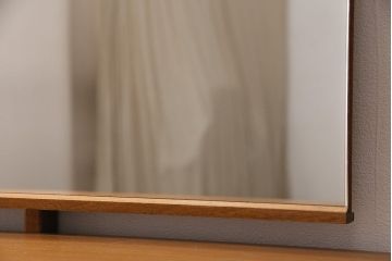 イギリスヴィンテージ　Austinsuite(オースティンスイート)　チーク材　　北欧スタイルにぴったりなスツール付きドレッサー(鏡台、ビンテージ)(R-047124)