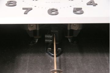 ヴィンテージ時計　昭和中期　愛知時計電機(アイチ、AICHI)　ゼンマイ式　Super Eight　30DAYS　メンズライクな空間におすすめの振り子時計(柱時計、掛け時計、古時計、ビンテージ)(R-047130)