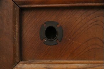 和製アンティーク　前面ケヤキ材　特大サイズで迫力抜群!希少な九尺物の収納箪笥(9尺、布団箪笥、重ね箪笥、水屋箪笥、夜具箪笥)(R-047135)