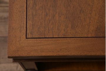 中古　DREXEL HERITAGE(ドレクセルヘリテイジ)　Triune(トライユン)シリーズ　エンドテーブル(定価約21万円)(サイドテーブル、飾り台)(R-047139)