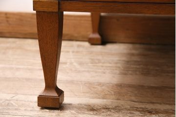 中古　DREXEL HERITAGE(ドレクセルヘリテイジ)　Triune(トライユン)シリーズ　エンドテーブル(定価約21万円)(サイドテーブル、飾り台)(R-047139)