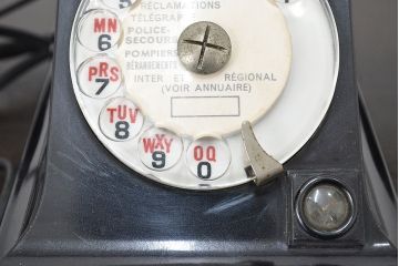 フランス　PROPRIETE　DE　L'ETAT　ビンテージ　黒電話(R-047155)