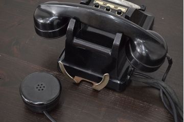 フランス　PROPRIETE　DE　L'ETAT　ビンテージ　黒電話(R-047155)