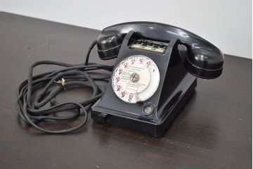 フランス　PROPRIETE　DE　L'ETAT　ビンテージ　黒電話(R-047155)