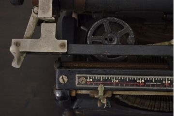 アメリカ　ビンテージ　Underwood(アンダーウッド)タイプライター(R-047157)
