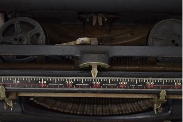 アメリカ　ビンテージ　Underwood(アンダーウッド)タイプライター(R-047157)