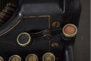 アメリカ　ビンテージ　Underwood(アンダーウッド)タイプライター(R-047157)