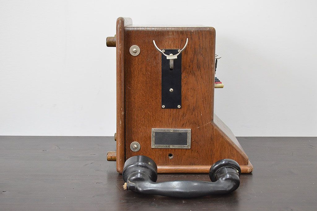 フランス　PROPRIETE　DE　L'ETAT　ビンテージ電話(R-047158)