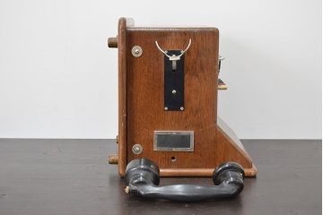 フランス　PROPRIETE　DE　L'ETAT　ビンテージ電話(R-047158)