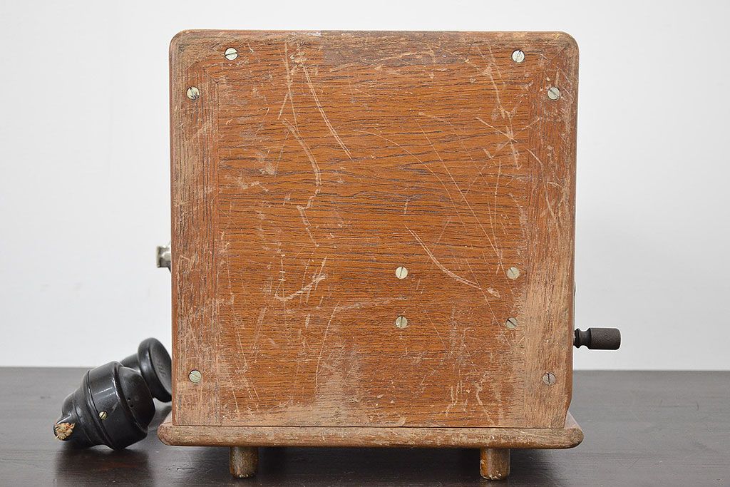 フランス　PROPRIETE　DE　L'ETAT　ビンテージ電話(R-047158)