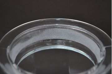昭和レトロ　ガラス瓶2個セット(蓋付き、キャニスター)(R-047168)