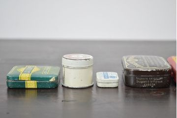 フランスビンテージ　ブリキ缶15個(アンティーク、小物入れ)(R-047171)