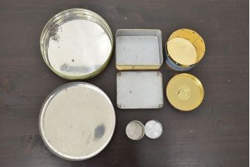 フランスビンテージ　ブリキ缶など23個(アンティーク、小物入れ)(R-047175)