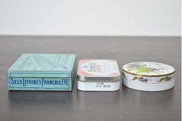 フランスビンテージ　ブリキ缶など23個(アンティーク、小物入れ)(R-047175)