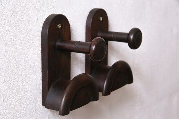 昭和レトロ　使いこまれた質感が味わい深いウォールハンガー2個セット(壁用フック)(R-047200)