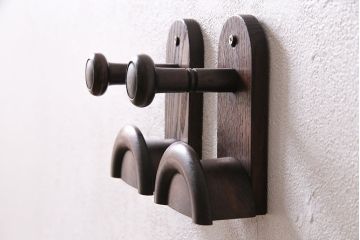 昭和レトロ　使いこまれた質感が味わい深いウォールハンガー2個セット(壁用フック)(R-047200)