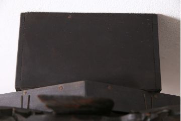 アンティーク時計　昭和レトロ　御研機器製(ミケン)　凝った彫刻が目を引く木製鳩時計(柱時計、掛け時計、彫刻、Cuckoo　Clock)(R-047202)