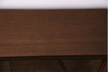 ヴィンテージ家具　北欧ビンテージ　G-PLAN(ジープラン)　チーク材　ミッドセンチュリースタイルにおすすめなブックケース&ディスプレイキャビネット(収納棚、戸棚、本箱、キャビネット)(R-047204)