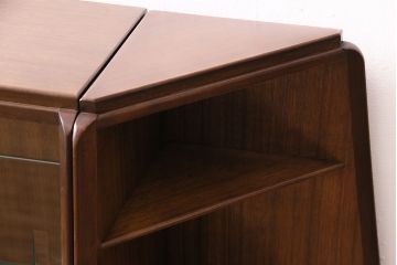 ヴィンテージ家具　北欧ビンテージ　G-PLAN(ジープラン)　チーク材　ミッドセンチュリースタイルにおすすめなブックケース&ディスプレイキャビネット(収納棚、戸棚、本箱、キャビネット)(R-047204)