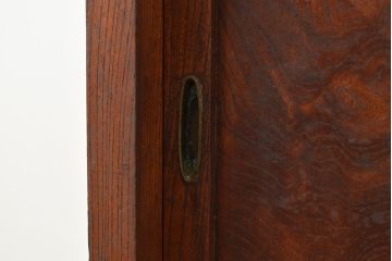 和製アンティーク　ケヤキの木目が上質な空間づくりを叶える関東水屋箪笥(茶箪笥、収納棚、キャビネット)(R-047226)