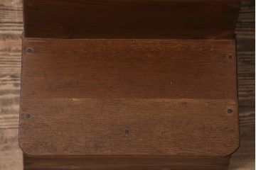 昭和レトロ　ヒノキ材　懐かしい雰囲気が魅力の踏み台(飾り台、花台)(R-047236)