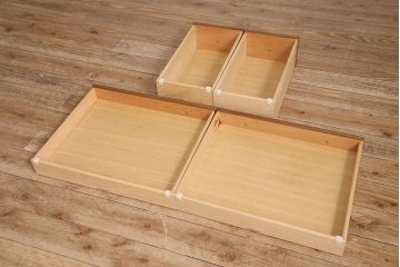 中古　DREXEL HERITAGE(ドレクセルヘリテイジ)のTriune(トライユン)シリーズ!クラシカルな佇まいが魅力のデスク(ワークデスク、机、在宅ワーク、在宅用)(定価約34万円)(R-047239)