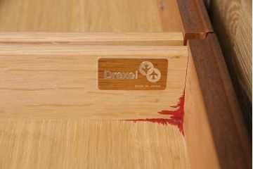 中古　DREXEL HERITAGE(ドレクセルヘリテイジ)のTriune(トライユン)シリーズ!クラシカルな佇まいが魅力のデスク(ワークデスク、机、在宅ワーク、在宅用)(定価約34万円)(R-047239)