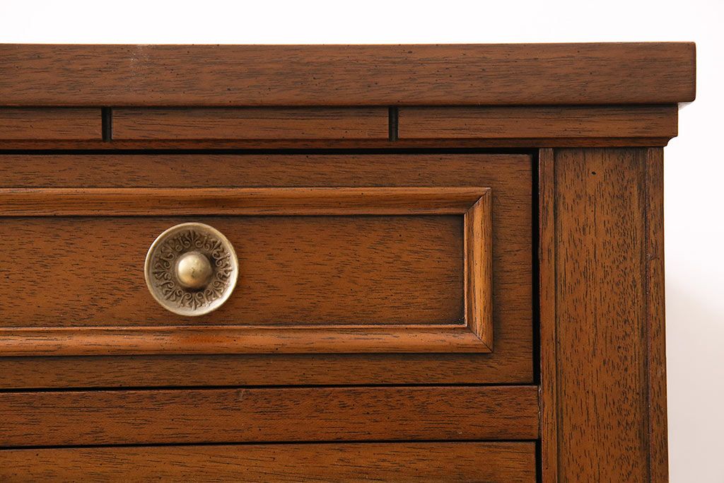 中古　DREXEL HERITAGE(ドレクセルヘリテイジ)のTriune(トライユン)シリーズ!クラシカルな佇まいが魅力のデスク(ワークデスク、机、在宅ワーク、在宅用)(定価約34万円)(R-047239)