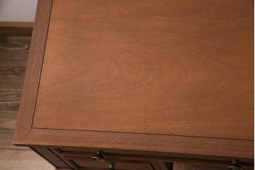 中古　DREXEL HERITAGE(ドレクセルヘリテイジ)のTriune(トライユン)シリーズ!クラシカルな佇まいが魅力のデスク(ワークデスク、机、在宅ワーク、在宅用)(定価約34万円)(R-047239)