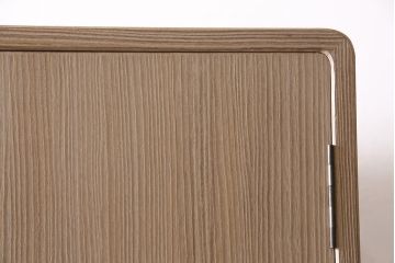 中古　伝統工芸　衣装盆付き　梅の花の意匠金具が上品な加茂総桐箪笥(総桐たんす、着物箪笥、収納箪笥、整理箪笥、和たんす)(R-047241)