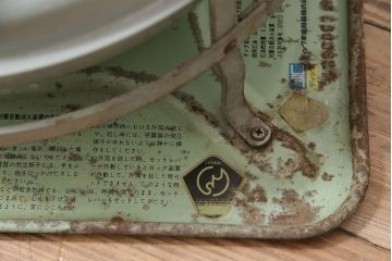 ジャンク品　ビンテージ　Aladdin(アラジン)ストーブ　ほっこりするような佇まいが魅力のブルーフレームヒーターJ380003タイプ(R-047250)