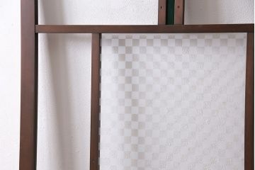 新古品　アンティーク建具　当店オリジナルガラス・市松模様　色ガラス・緑　空間のアクセントになるお洒落なガラス戸1枚(引き戸、建具)(R-047255)