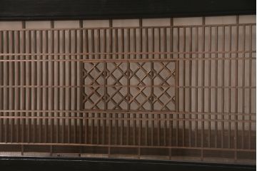 アンティーク建具 組子がお洒落な雰囲気を高めてくれる筬欄間(オサランマ、明り取り、建具)(R-047260)