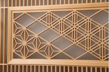 昭和レトロ　上質な和の空間づくりが叶う、3種類の組子入りの欄間(明り取り、建具)(R-047261)