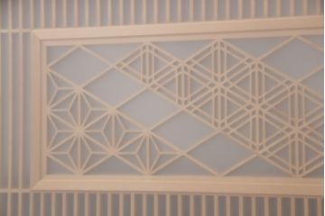 昭和レトロ　上質な和の空間づくりが叶う、3種類の組子入りの欄間(明り取り、建具)(R-047261)