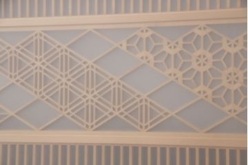 昭和レトロ　上質な和の空間づくりが叶う、3種類の組子入りの欄間(明り取り、建具)(R-047261)