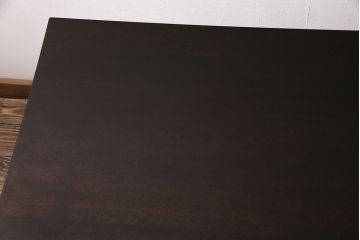 ビンテージ　松本民芸家具　挽き物の脚が目を引くクラシカルなダイニングテーブル(食卓)(R-047263)