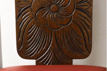 イギリスアンティーク　オーク材　大振りな花の意匠とバルボスレッグが存在感を放つダイニングチェア(イス、椅子)(R-047266)