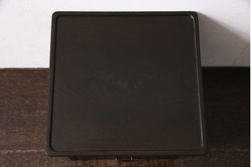 和製ヴィンテージ　総桑材製　和モダン空間におすすめ!指物家具の引き出し付き飾り棚(引き出し、棚、ビンテージ)(R-047274)