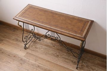 中古　イギリス家具　MAITLAND SMITH(メートランドスミス)　白鳥モチーフの脚がお洒落なコンソールテーブル(定価約30万円)(飾り台)(R-047275)