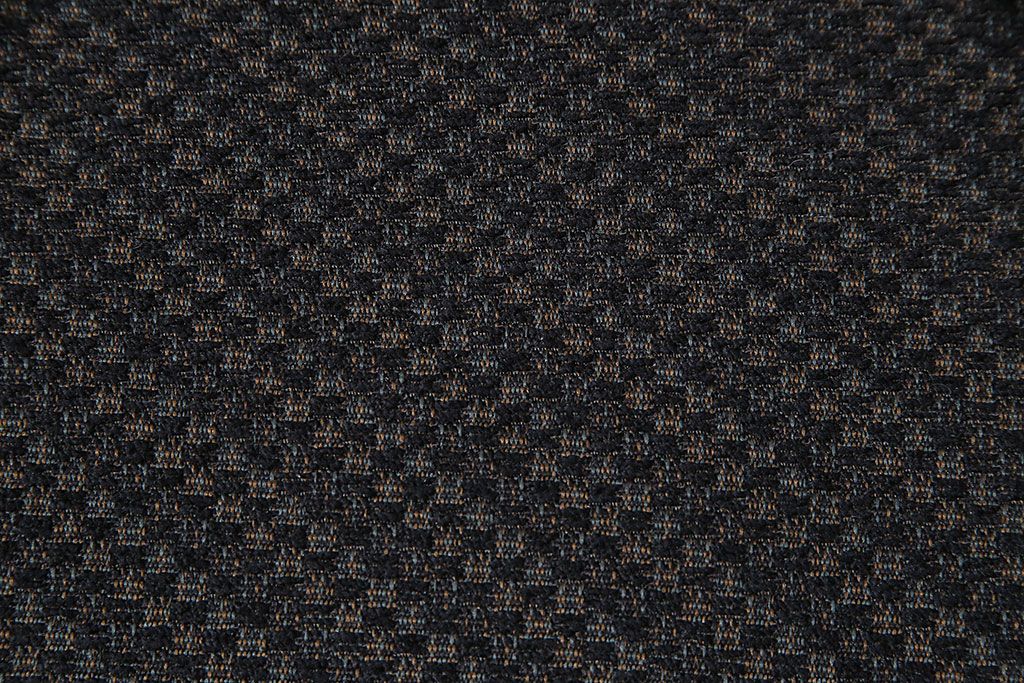 中古　富士ファニチア(富士ファニチュア、フジファニチュア、FUJI FURNITURE、富士ファニチャー)布Aタイプ　アームのシルエットが素敵なオーク材製アームチェア(定価約6万5千円)(ダイニングチェア、椅子)(R-047281)