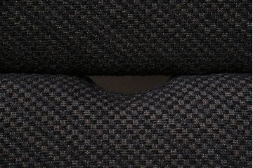 中古　富士ファニチア(富士ファニチュア、フジファニチュア、FUJI FURNITURE、富士ファニチャー)　布Aタイプ　北欧スタイルに活躍するオーク材製のアームレスチェア(定価約4万5千円)(ダイニングチェア、椅子)(R-047283)