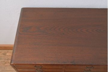 中古　国産の指物家具　高級品!上品な佇まいが魅力的な前面桑材製のチェスト(引き出し)(定価約35万円)(R-047287)