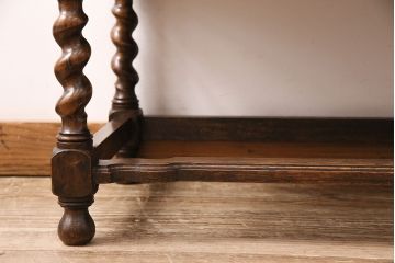 イギリスアンティーク　気品のある佇まいが魅力のオーク材製ライティングビューロー(簿記机、在宅ワーク、在宅用ワークデスク、机、在宅ワーク、在宅用引き出し)(R-047291)