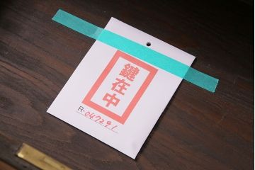 イギリスアンティーク　気品のある佇まいが魅力のオーク材製ライティングビューロー(簿記机、在宅ワーク、在宅用ワークデスク、机、在宅ワーク、在宅用引き出し)(R-047291)
