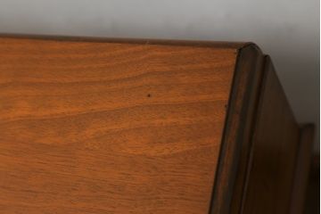 昭和レトロ　組み立て式　ノスタルジックな雰囲気が魅力のカバ材製両袖デスク(両袖机、在宅ワーク、在宅用ワークデスク、作業台)(R-047296)