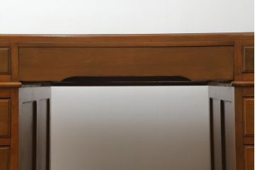 昭和レトロ　組み立て式　ノスタルジックな雰囲気が魅力のカバ材製両袖デスク(両袖机、在宅ワーク、在宅用ワークデスク、作業台)(R-047296)