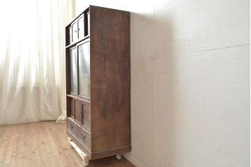 和製アンティーク　前面ケヤキ材　貴重な玉杢と桐鳳凰図が上品な和を醸し出す茶棚(飾り棚、茶箪笥、収納棚)(R-047301)